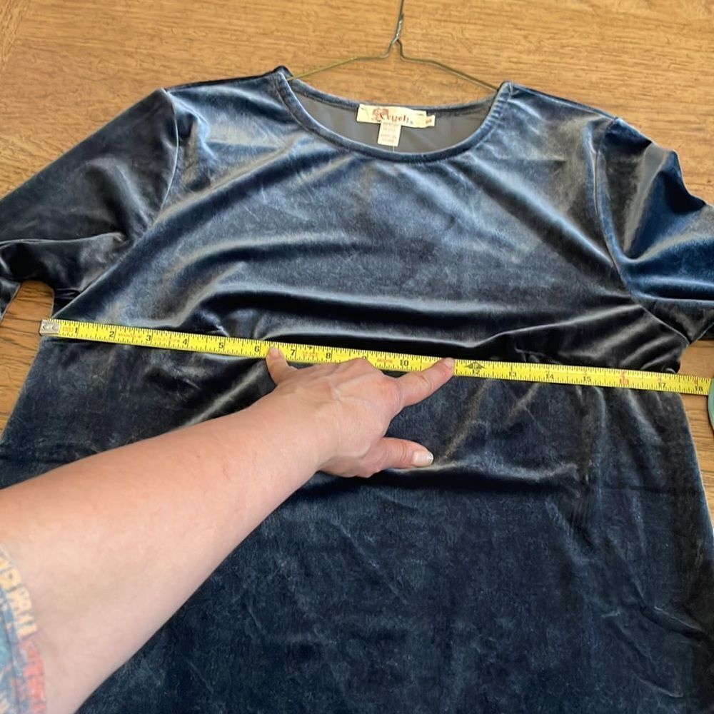 AXYEH BLUE TONES VELOUR BLOUSE.  NEW WITH TAGS - Picture 8 of 13
